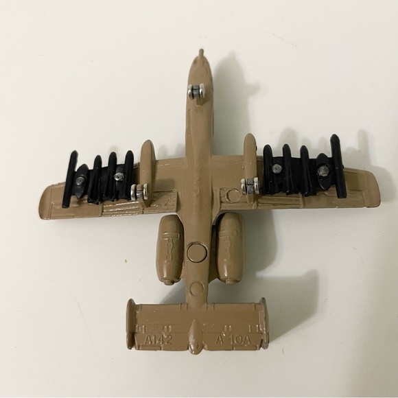 Lot of 6 Aircrafts F-117A Stealth Fighter F-16 Fighter Jet - Picture 13 of 14